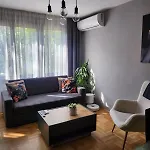 Апартаменти 8